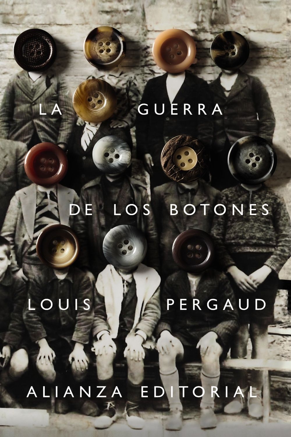 LA GUERRA DE LOS BOTONES