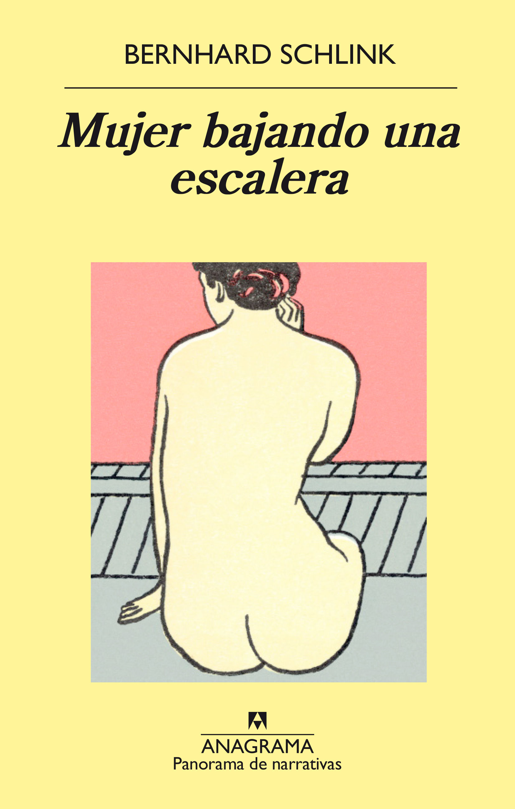 MUJER BAJANDO UNA ESCALERA. 