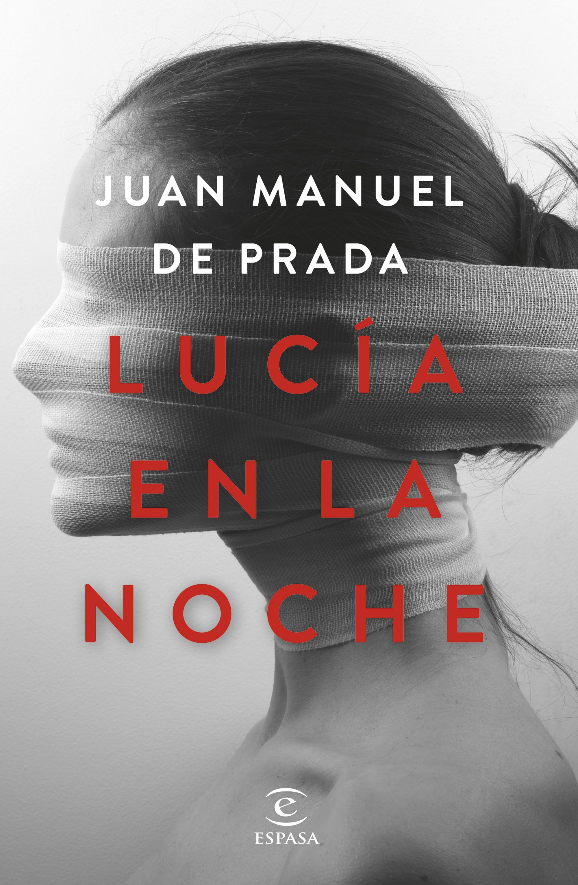 LUCÍA EN LA NOCHE. 