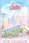 UN AUTOBÚS CAÍDO DEL CIELO.