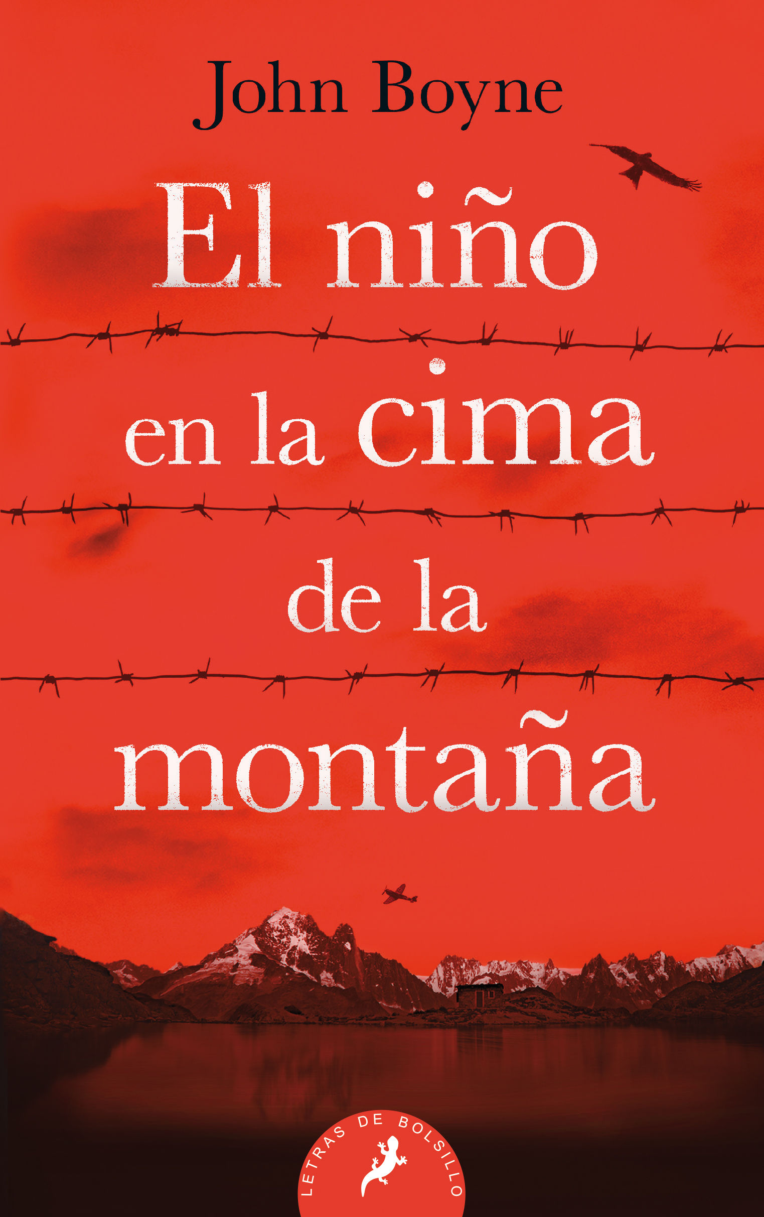 EL NIÑO EN LA CIMA DE LA MONTAÑA.