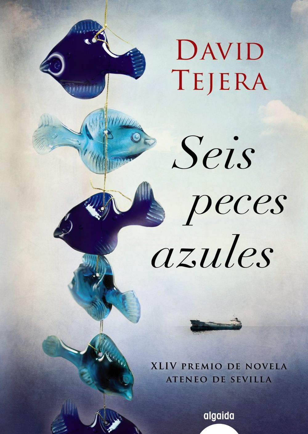 SEIS PECES AZULES. 